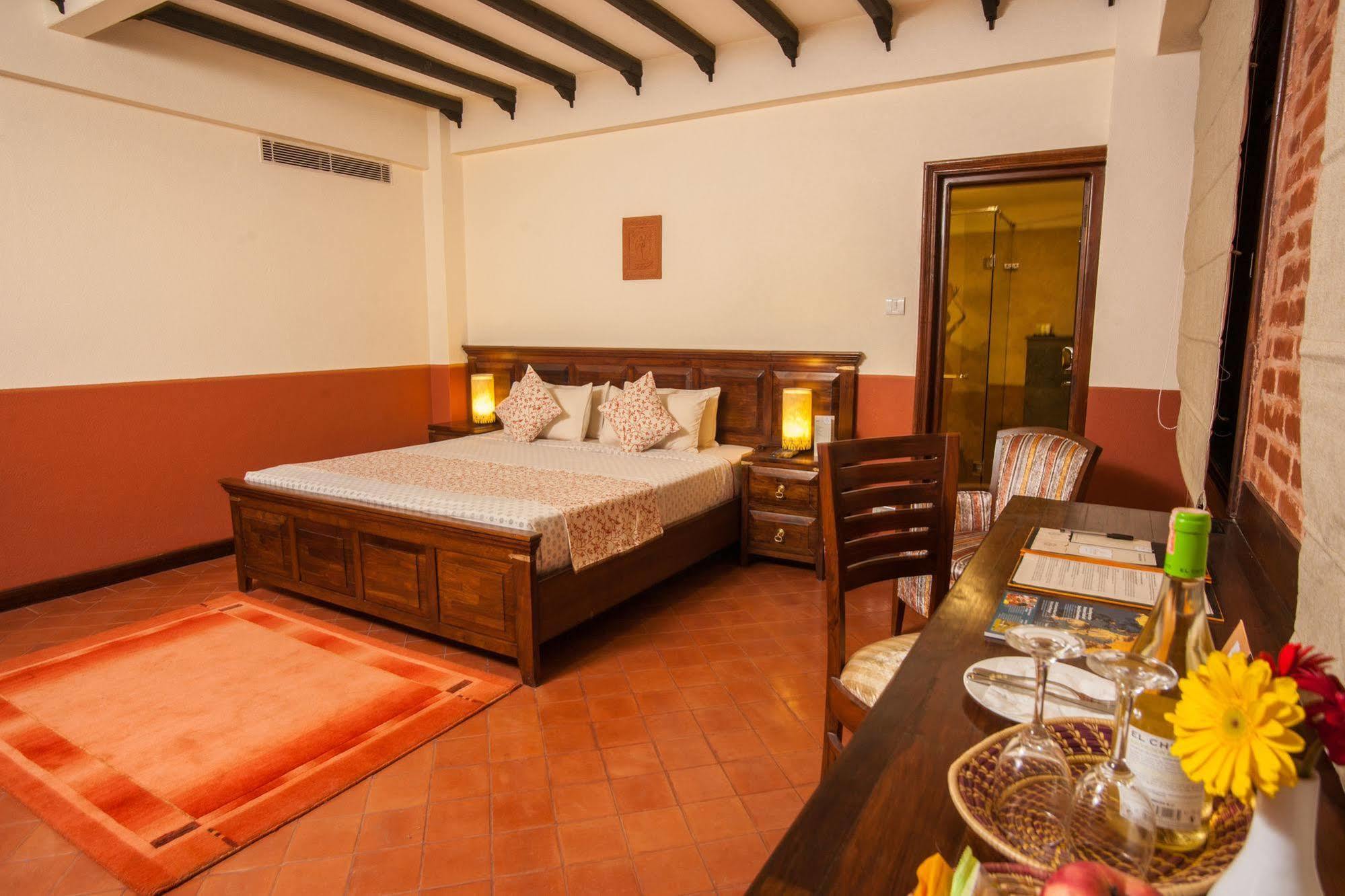 Traditional Comfort Boutique Hotel Kathmandu Ngoại thất bức ảnh