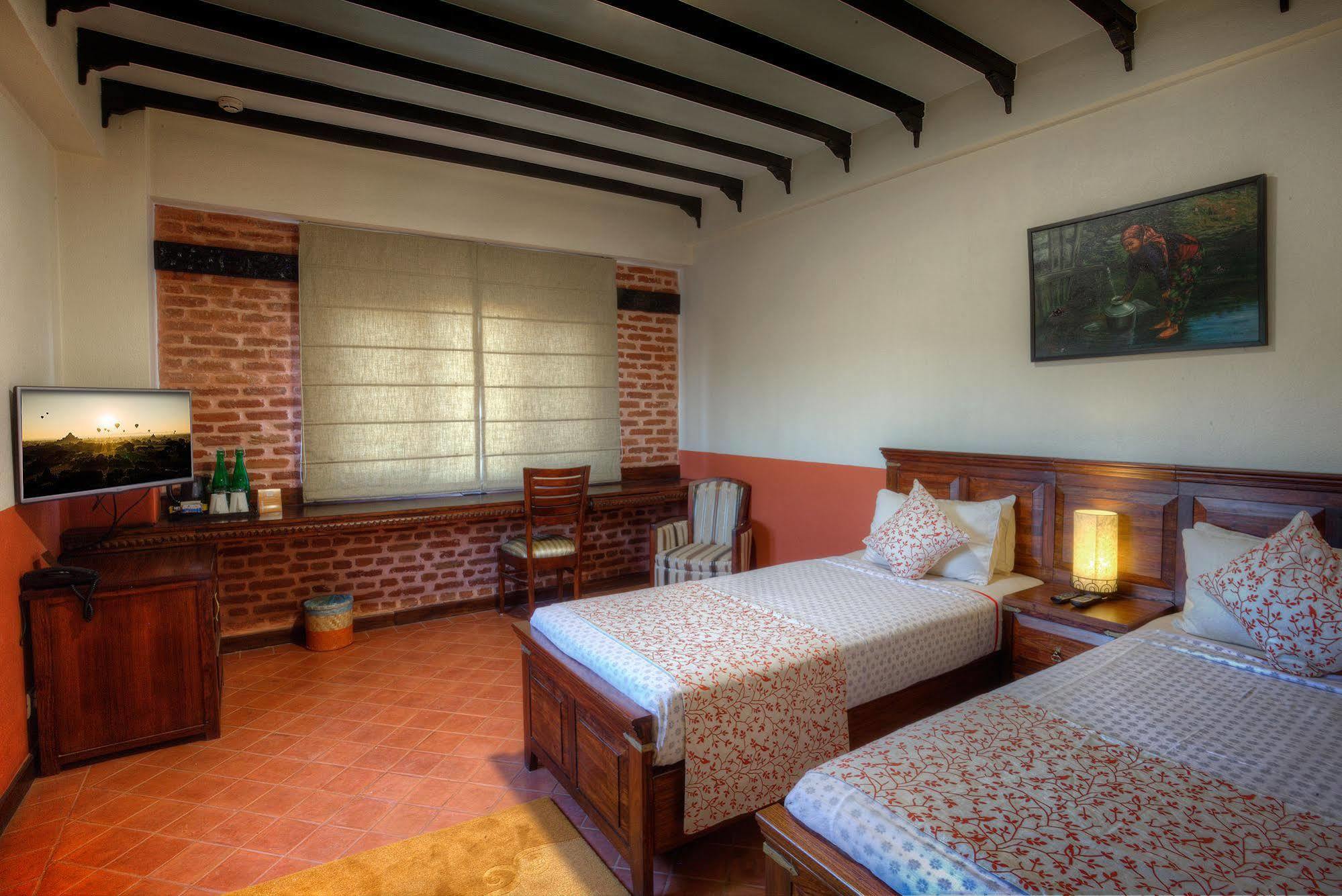 Traditional Comfort Boutique Hotel Kathmandu Ngoại thất bức ảnh